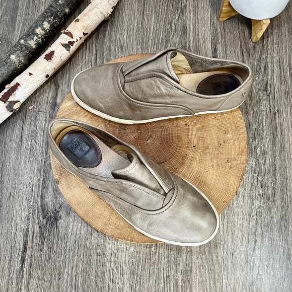 Frye Shoes - *FRYE | Mindy Slip-On Leather Sneaker Shoes in Tan Brown Size 9.5